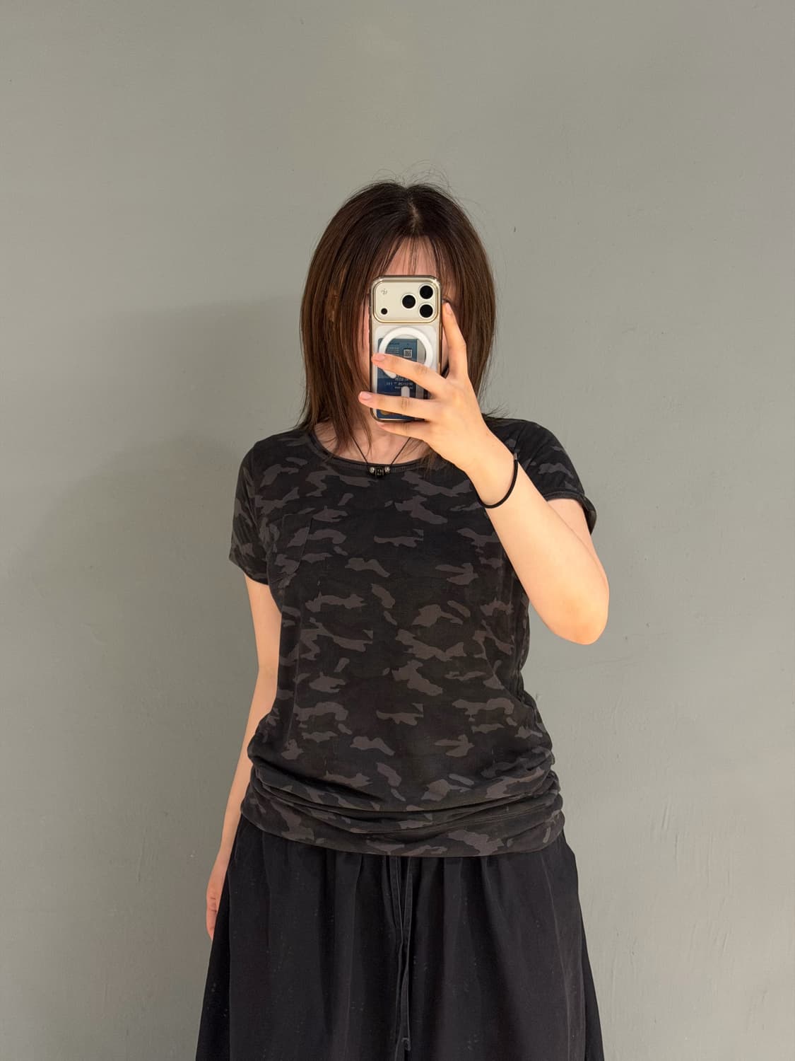 camo pattern minimal design top 상품이미지2