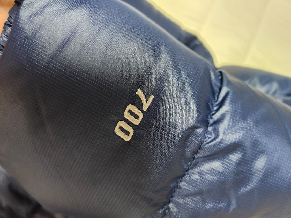 노스페이스 눕시 700 패딩 네이비 105 A급 상품이미지5