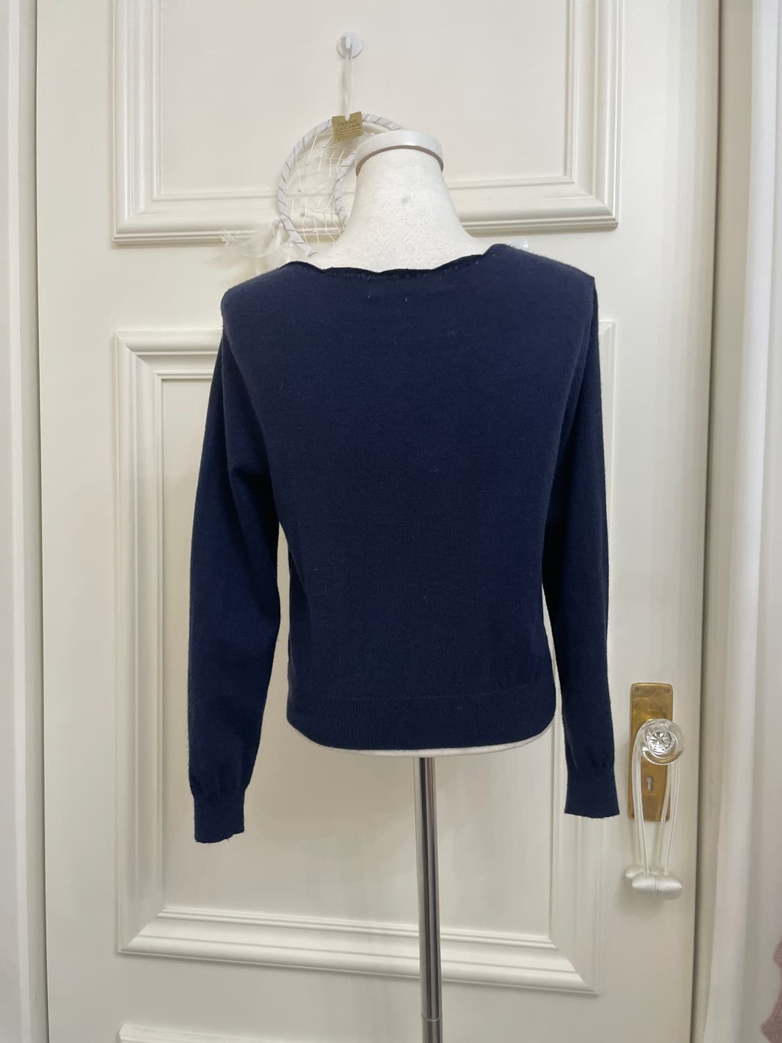 navy v-neck wave point cubic button card 상품이미지3