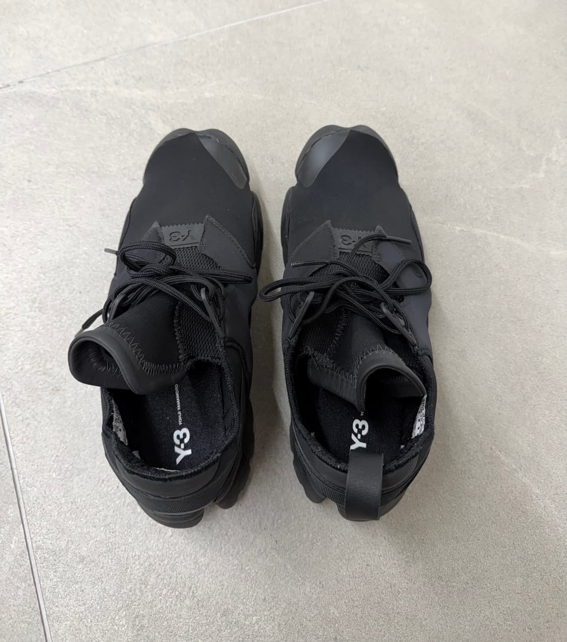 Y-3 코나 스니커즈 상품이미지2