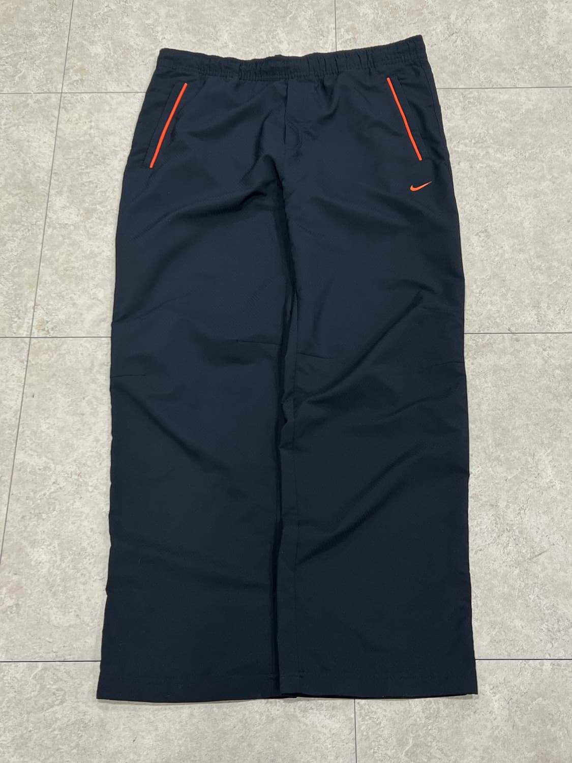 나이키 올드스쿨 와이드핏 트랙 우븐 팬츠 다크크레이/오렌지 상품이미지2