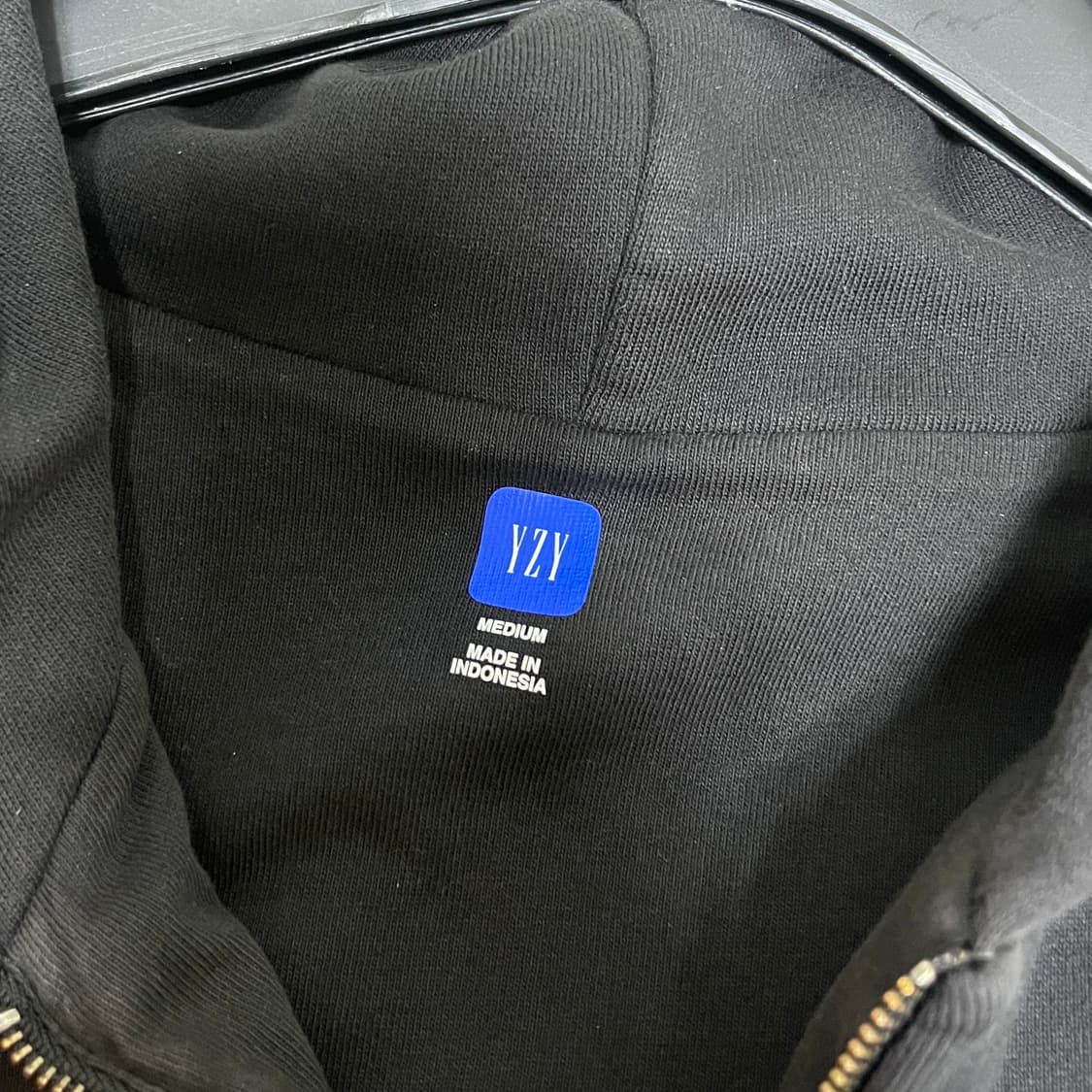 yeezy 후드집업 블랙 m 상품이미지2