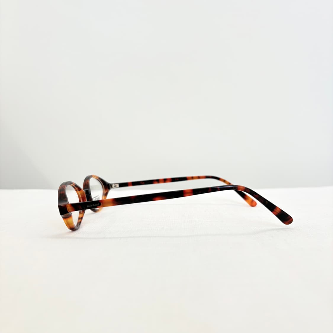 MICHAEL PARIS 브라운 호피 오벌 뿔테 상품이미지4