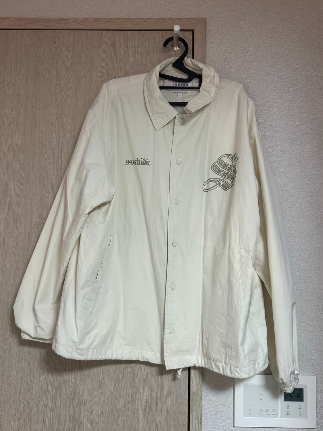 1993 스튜디오 코치 자켓 화이트 상품이미지1
