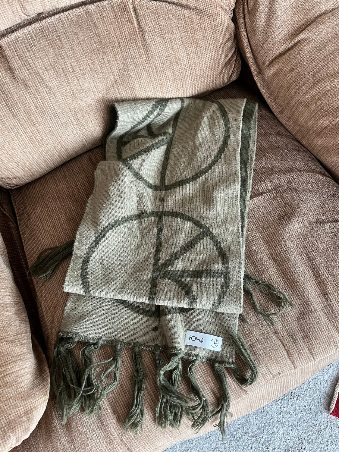 폴라 스케이트 피스로고 머플러 상품이미지2