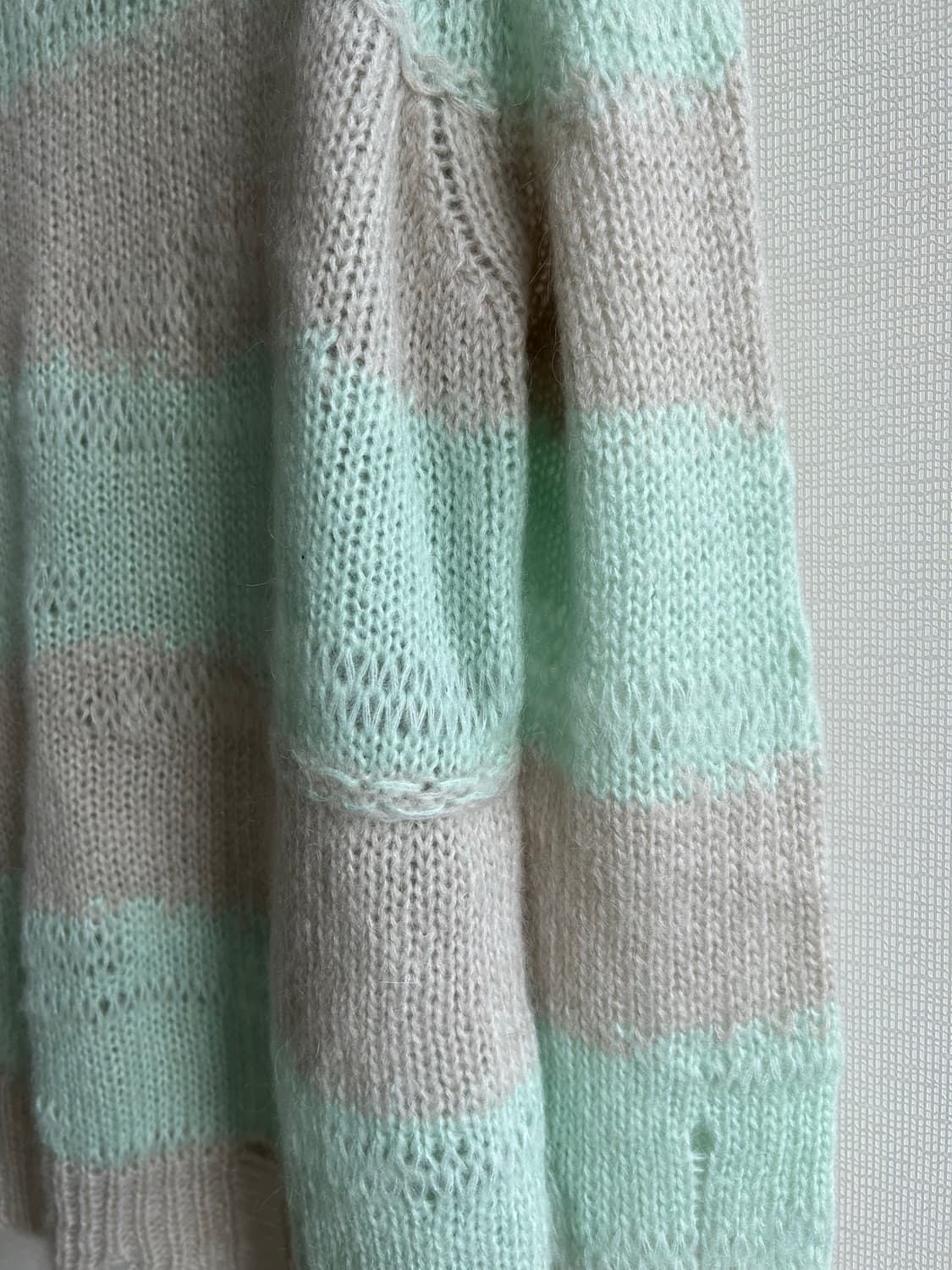 아크네스튜디오 모헤어 니트 상품이미지4