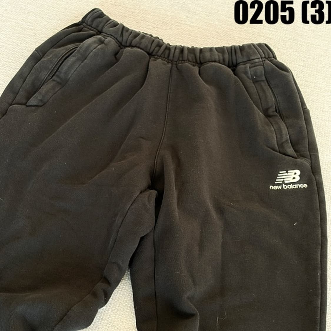 [80M] 뉴발란스 여성 블랙 주머니지퍼 트레이닝 팬츠 0205(3) 상품이미지2