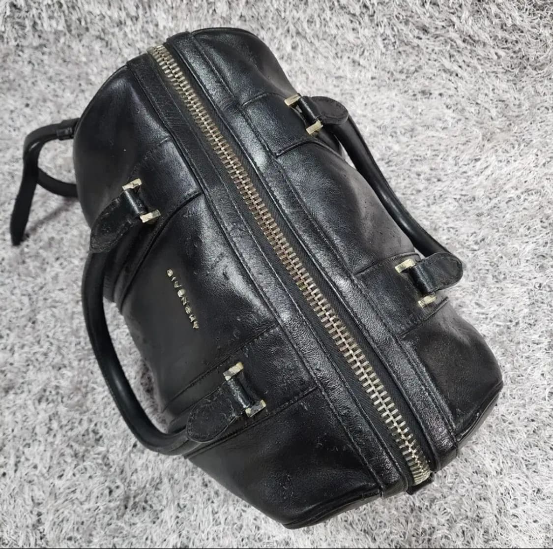 지방시 루크레치아 토트백 상품이미지8