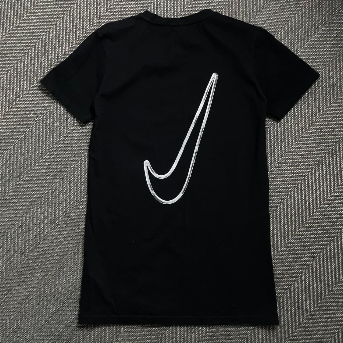 나이키 NSW 스우시 빅로고 반팔 티셔츠o 4541 상품이미지1