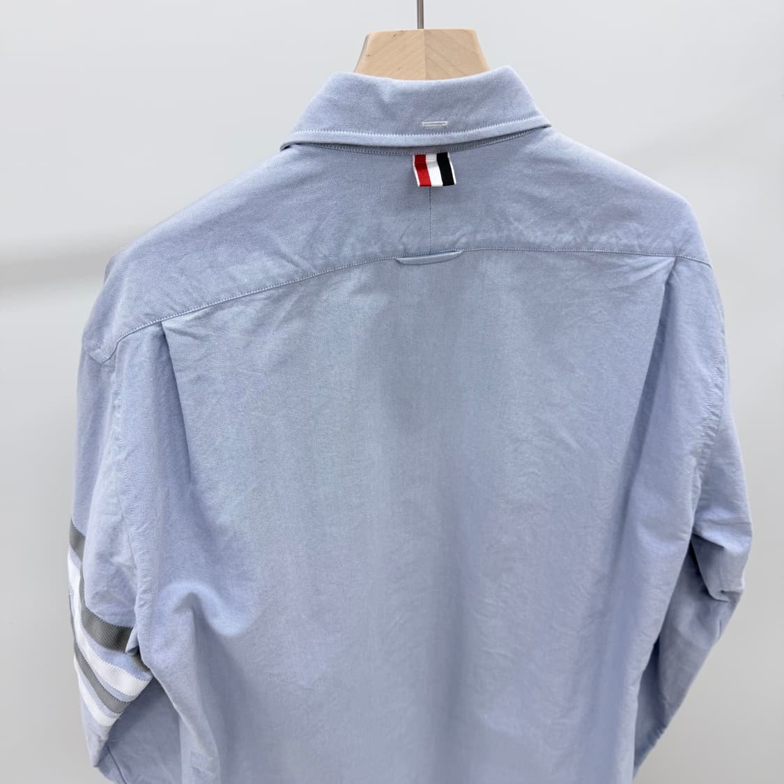 [S급/5] 톰브라운 사선완장 옥스포드 셔츠 블루 상품이미지6