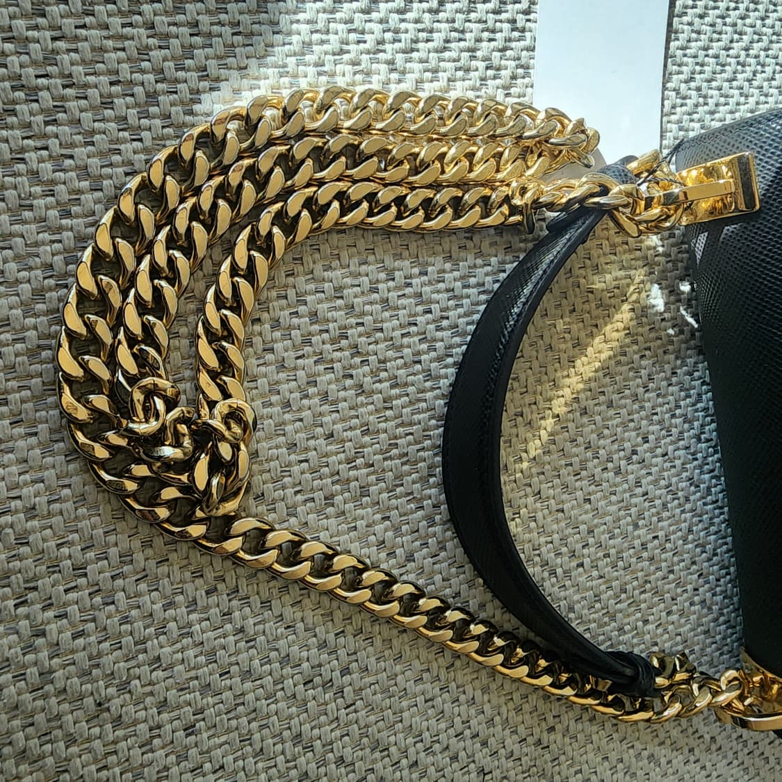 상태최상 프라다 모노크롬 사피아노 레더 체인 숄더백 1BD127 상품이미지10