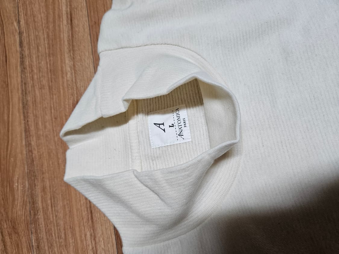 아나토미카 모크넥 반팔 L 택채새제품 상품이미지3