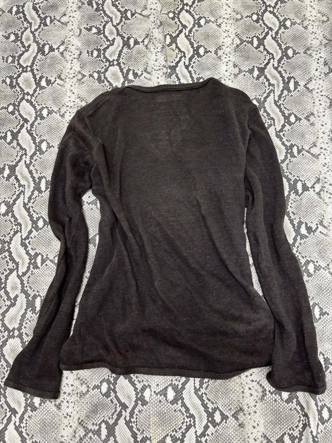 “Beams” Minimal Mood Brown V-Neck Sleeve 상품이미지7
