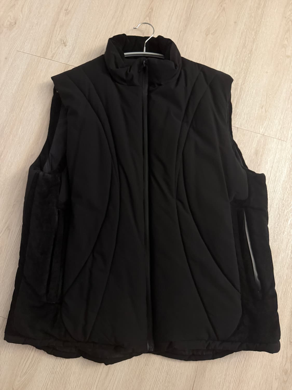 Xlim ep.1 padded vest black 3사이즈 상품이미지1