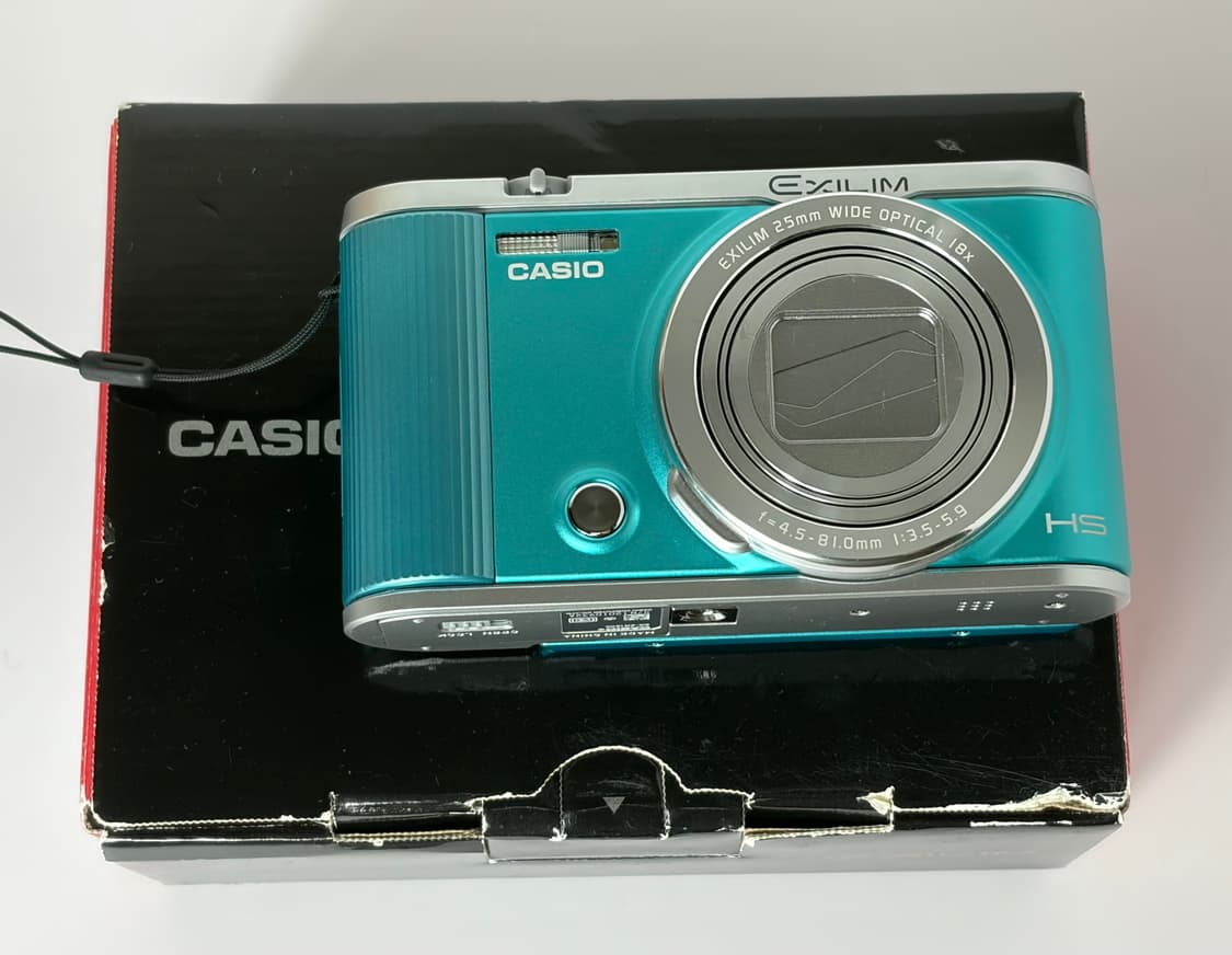 카시오 zr1800 틸트형 디카 상품이미지1