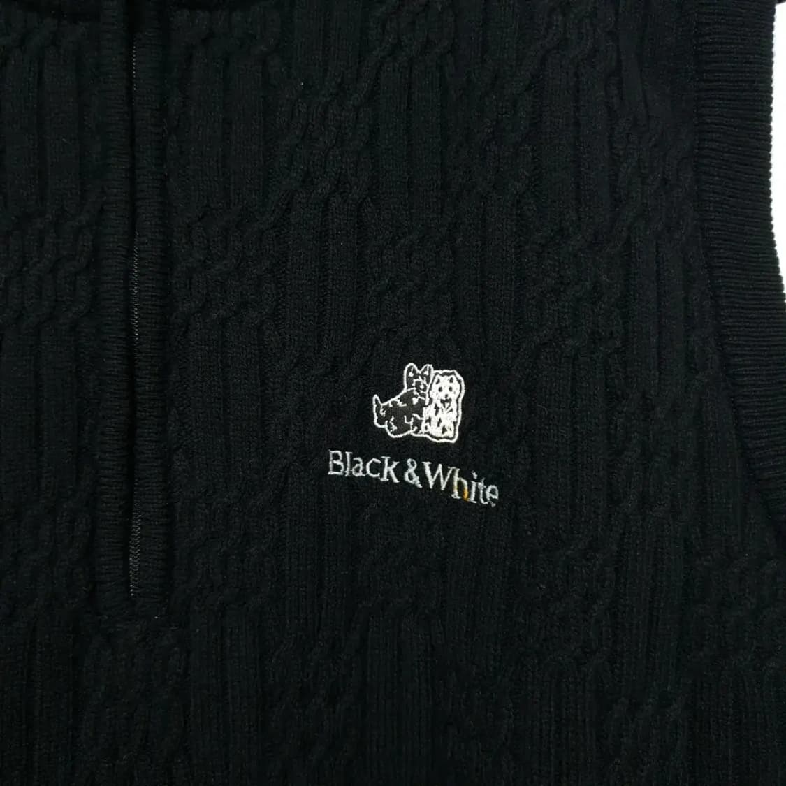 블랙 앤 화이트 반집업 울 니트 조끼 110_i797 상품이미지4