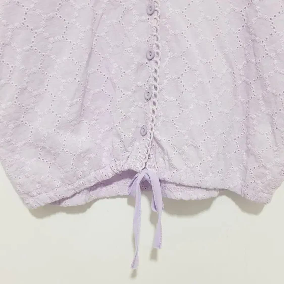 아이디스토어 펀칭 크롭 블라우스 F_S0579 상품이미지4