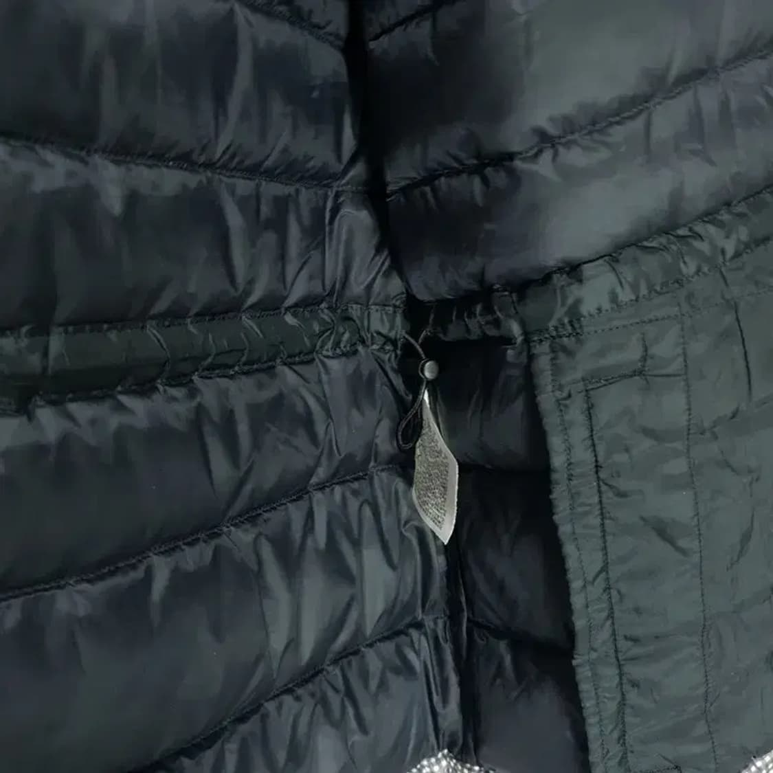 유니클로 여성 경량 다운 패딩 조끼 XXL_W0136 상품이미지6