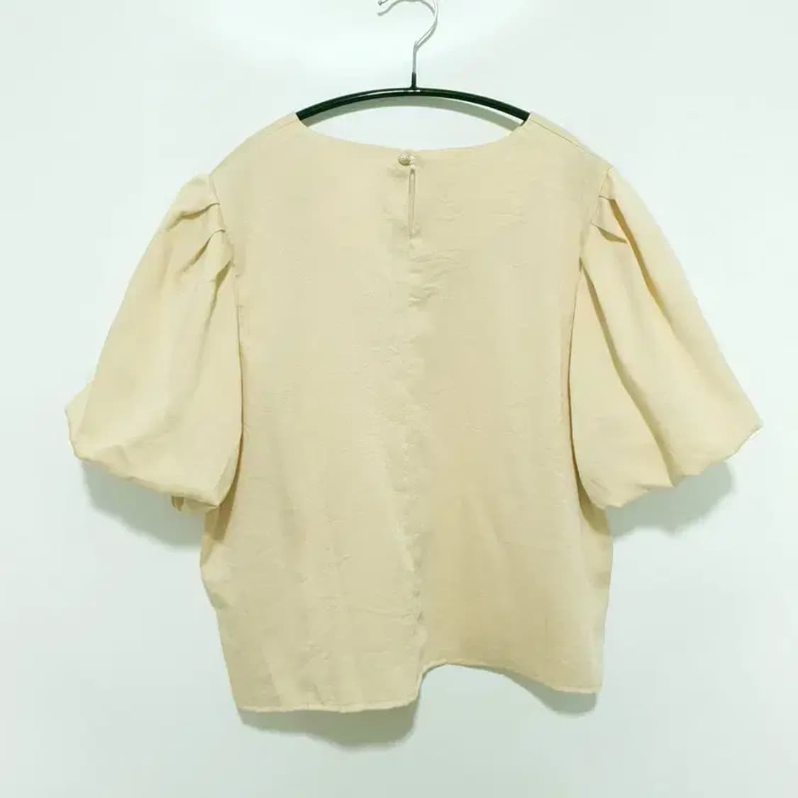 육육걸즈 벌룬 소매 블라우스 L_S0734 상품이미지5