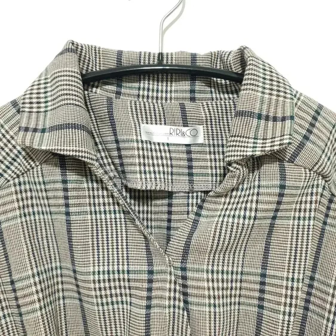 리리앤코 체크 블라우스 1_M0761 상품이미지2