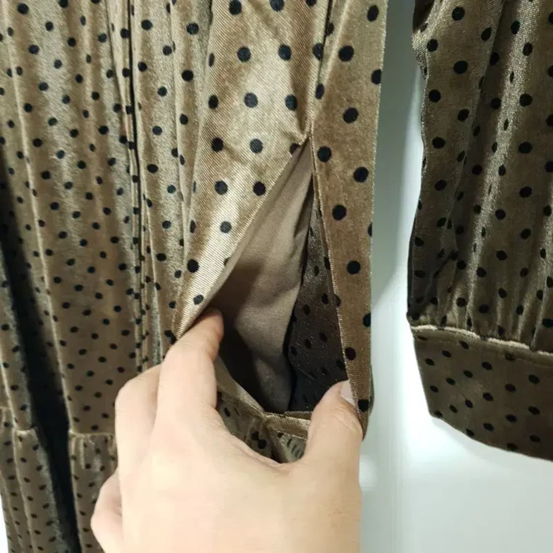 랭앤루 땡땡이 벨벳 원피스 77_M0812 상품이미지6