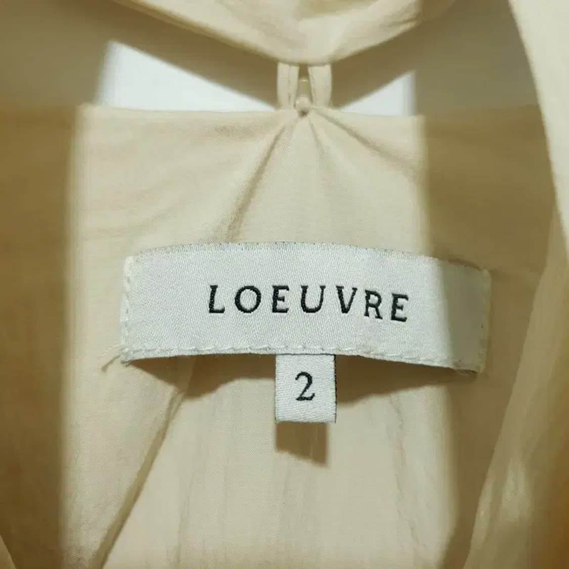 LOEUVRE 루에브르 타이 퍼프 슬림 블라우스 2_M0887 상품이미지7