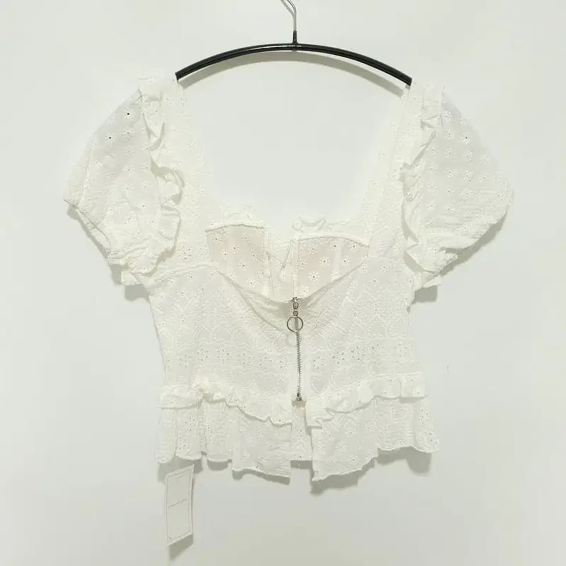 크롭 펀칭 블라우스 F_S0970 상품이미지5