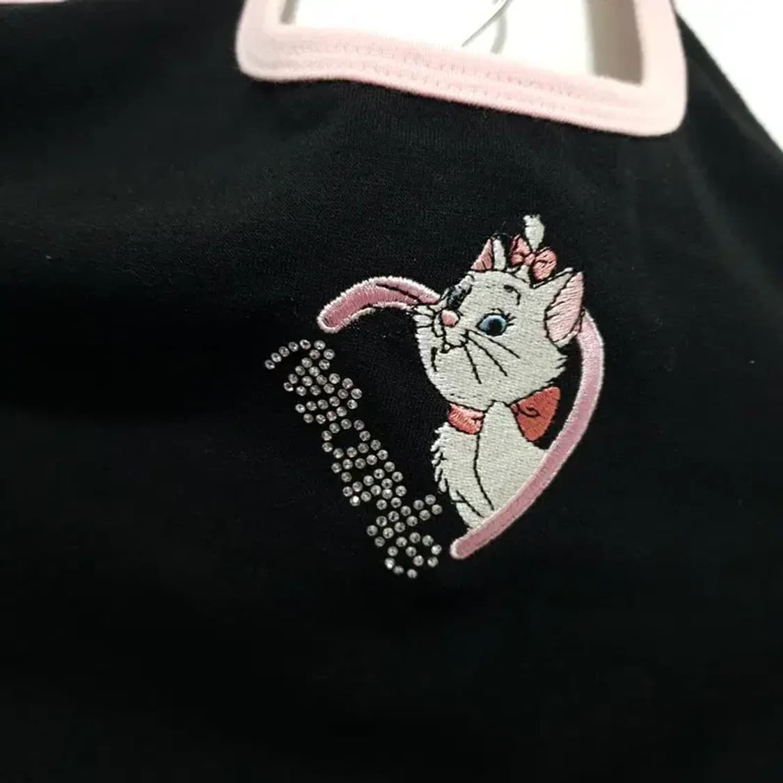 러브이즈트루 디즈니 마리 홀터넥 크롭 탑 F_S0999 상품이미지3