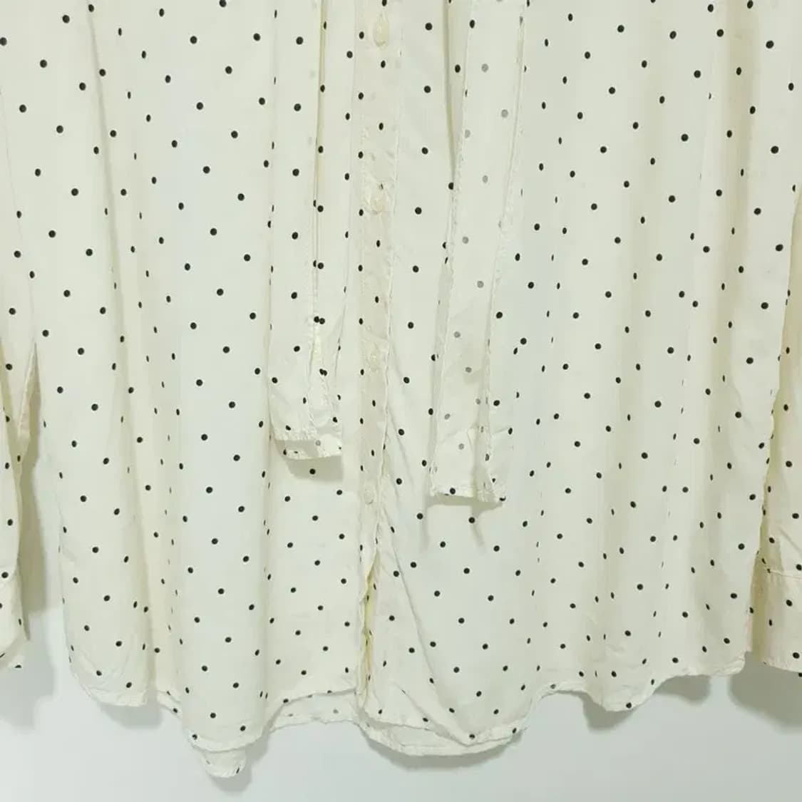 유니클로 여성 도트 타이 블라우스 XL_M1003 상품이미지3