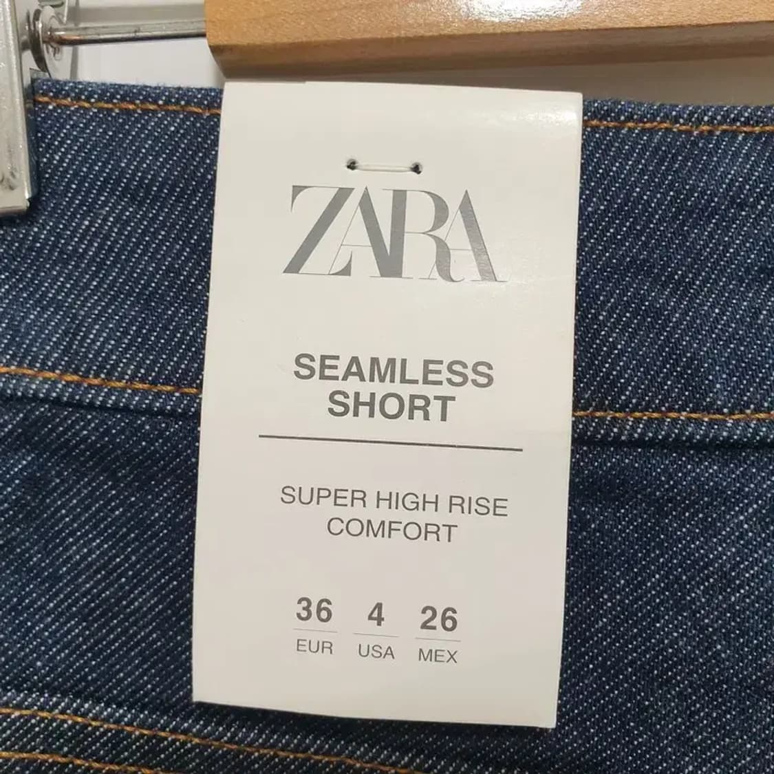 자라 슈퍼 하이라이즈 데님 숏 팬츠 EUR 36_S1059 상품이미지5