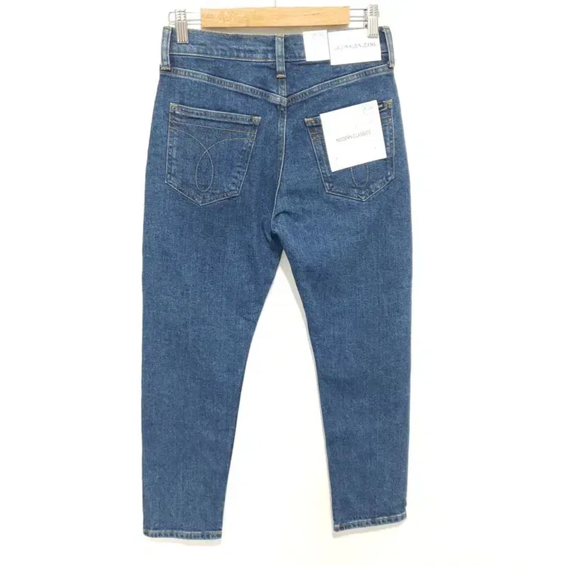 캘빈클라인 미드라이즈 슬림핏 크롭 데님 팬츠  28_M1046 상품이미지4