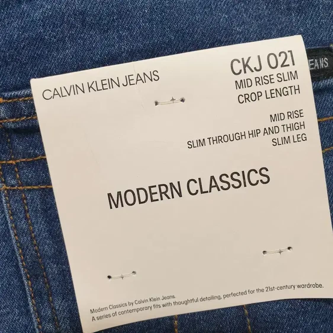 캘빈클라인 미드라이즈 슬림핏 크롭 데님 팬츠  28_M1046 상품이미지5