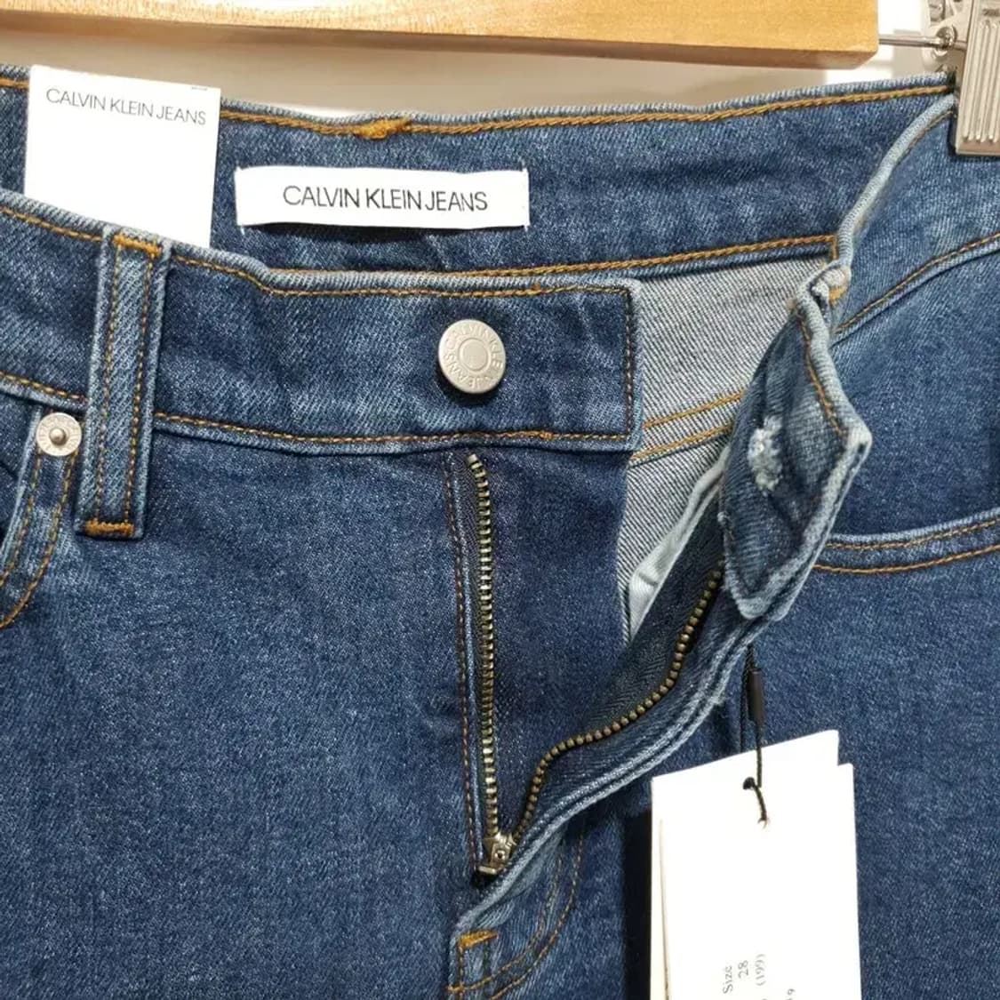 캘빈클라인 미드라이즈 슬림핏 크롭 데님 팬츠  28_M1046 상품이미지6