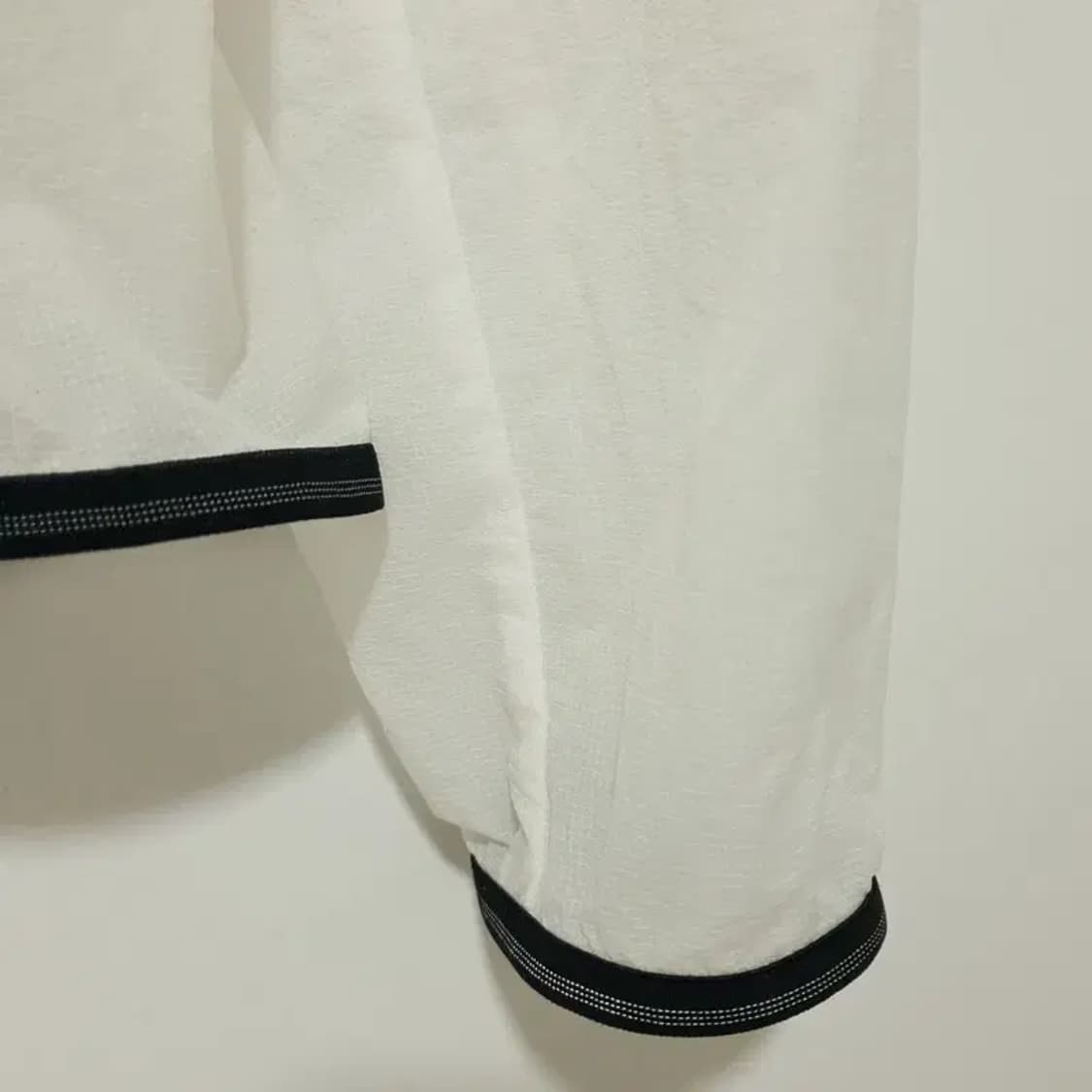 휠라 여성 러닝 경량 바람막이 자켓 95 M_M1124 상품이미지4