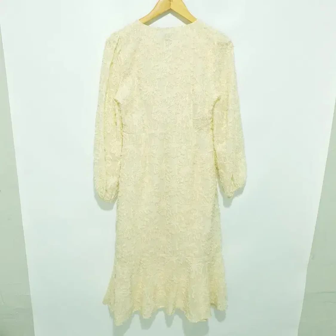 Oni 셔링 브이넥  롱 원피스 F_M1127 상품이미지6