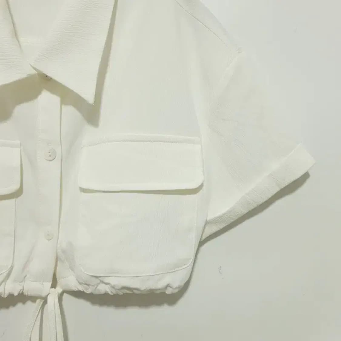 샵사이다 크롭 스트랩 블라우스 XS_S1139 상품이미지3