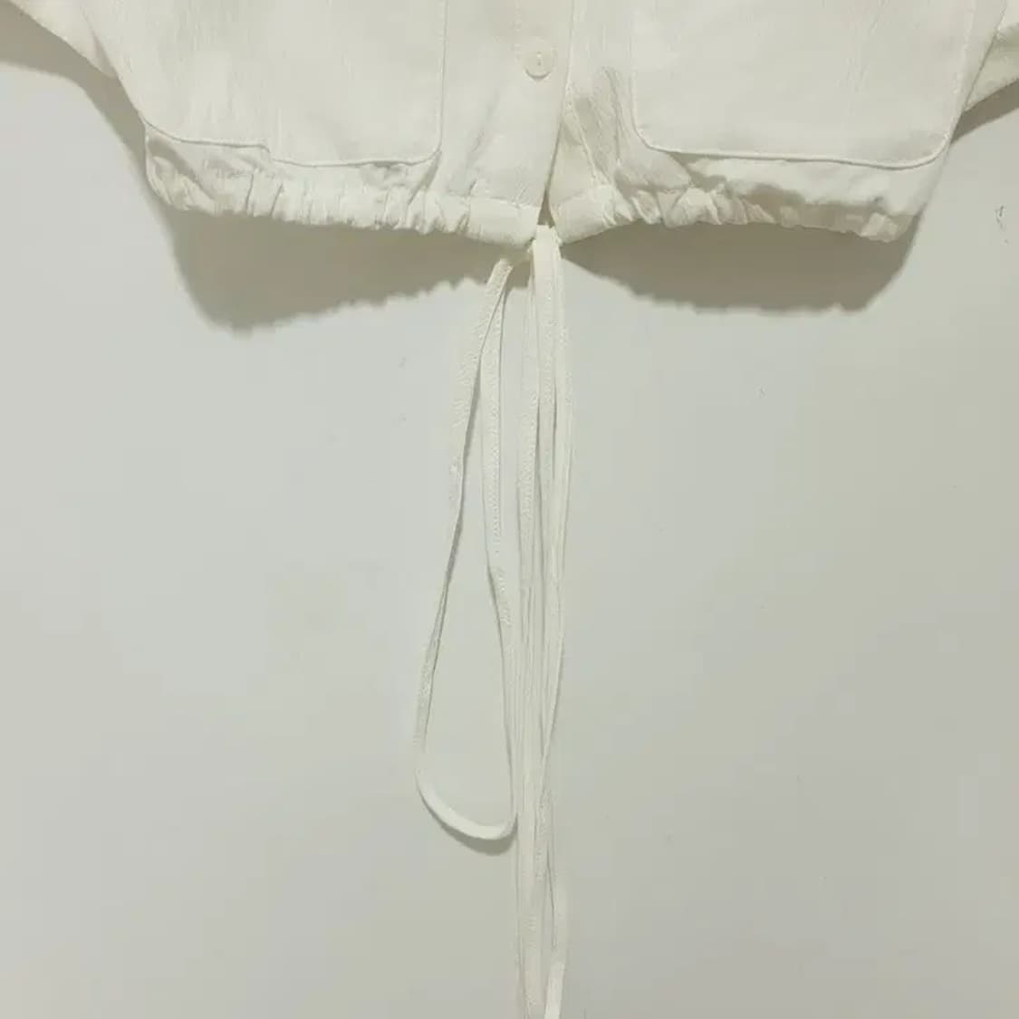 샵사이다 크롭 스트랩 블라우스 XS_S1139 상품이미지4