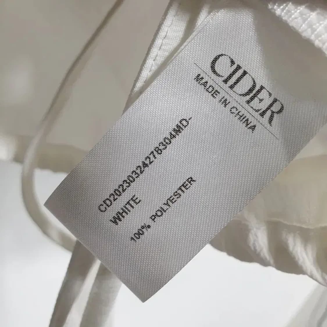 샵사이다 크롭 스트랩 블라우스 XS_S1139 상품이미지7