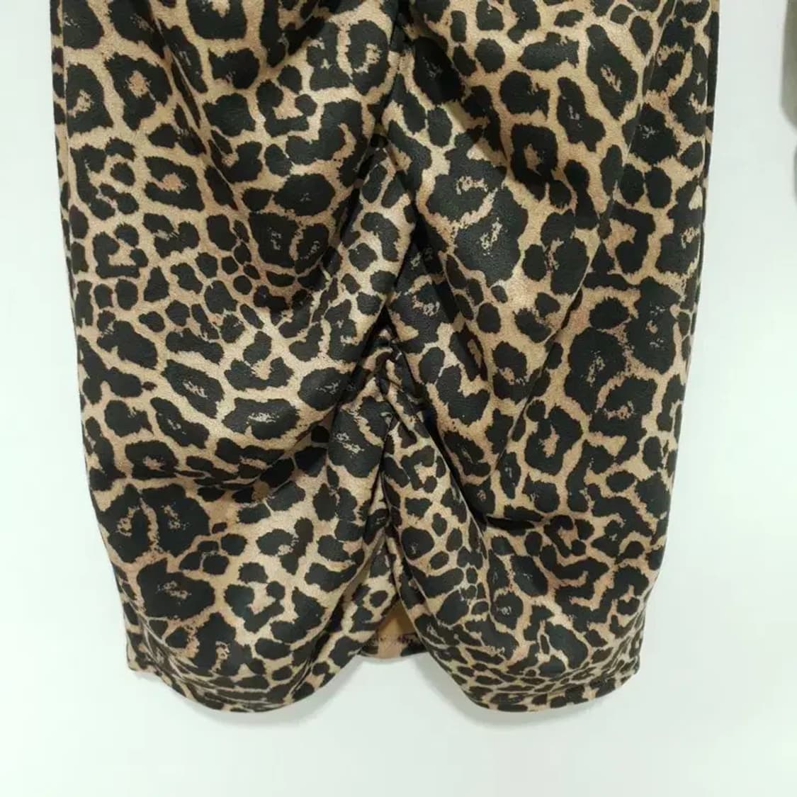 자라 레오파드 호피 스웨이드 브이넥 셔링 원피스 M_M1164 상품이미지4