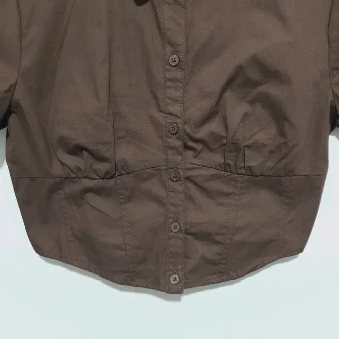 H&M 크롭 반팔 셔츠 EUR 36_S1210 상품이미지3