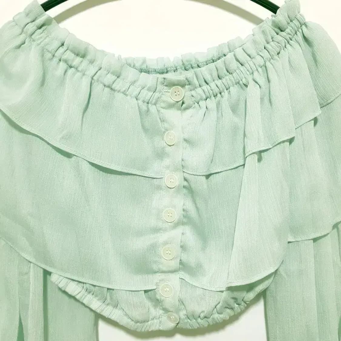 오프숄더 크롭 블라우스 F_S1209 상품이미지2