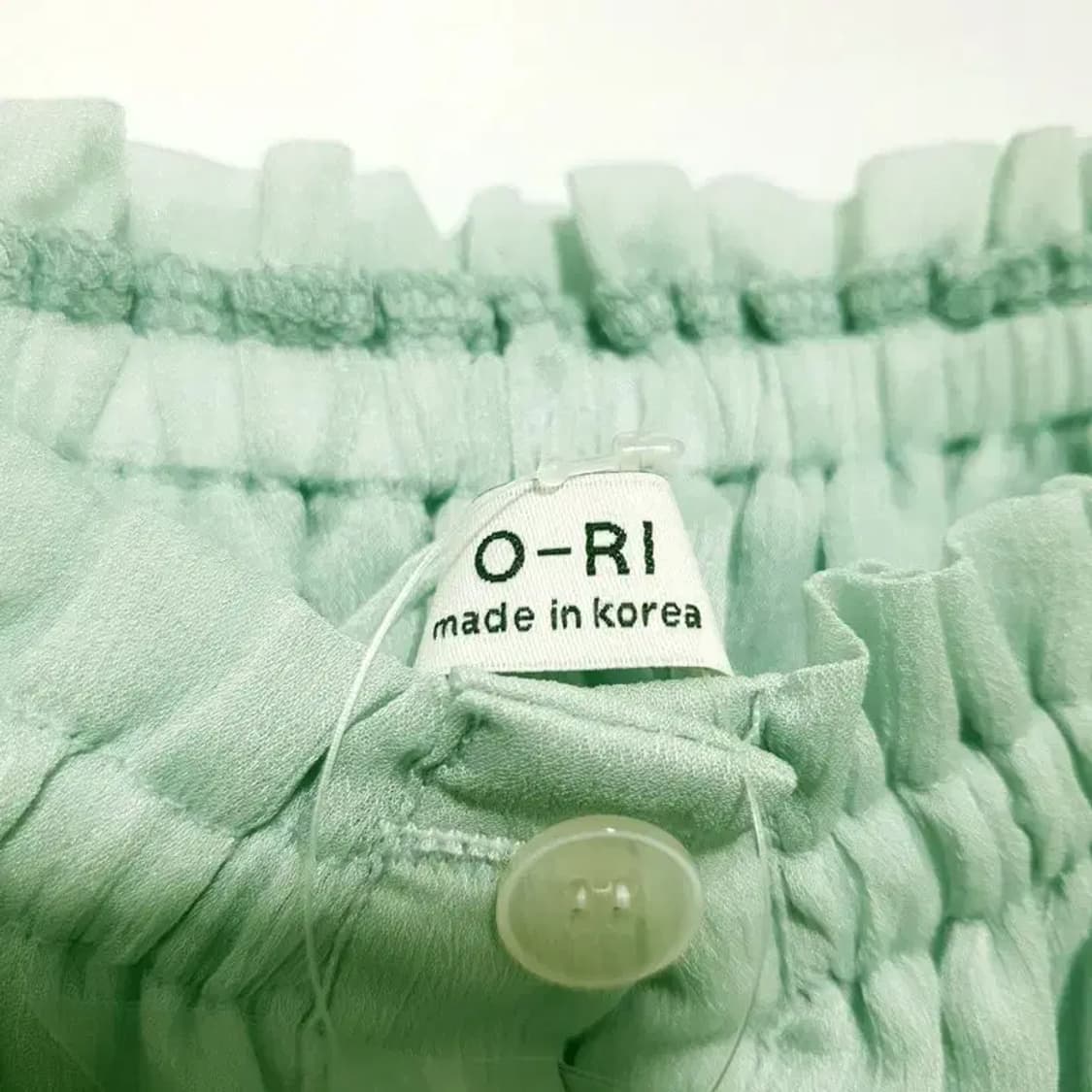 오프숄더 크롭 블라우스 F_S1209 상품이미지5