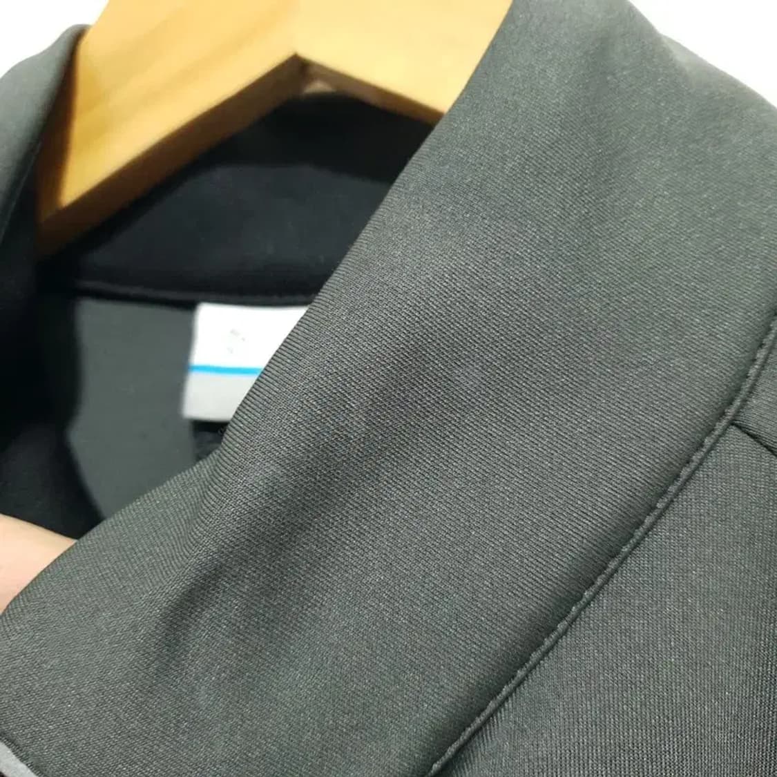 컬럼비아 트레이닝 집업 XL_M1255 상품이미지3