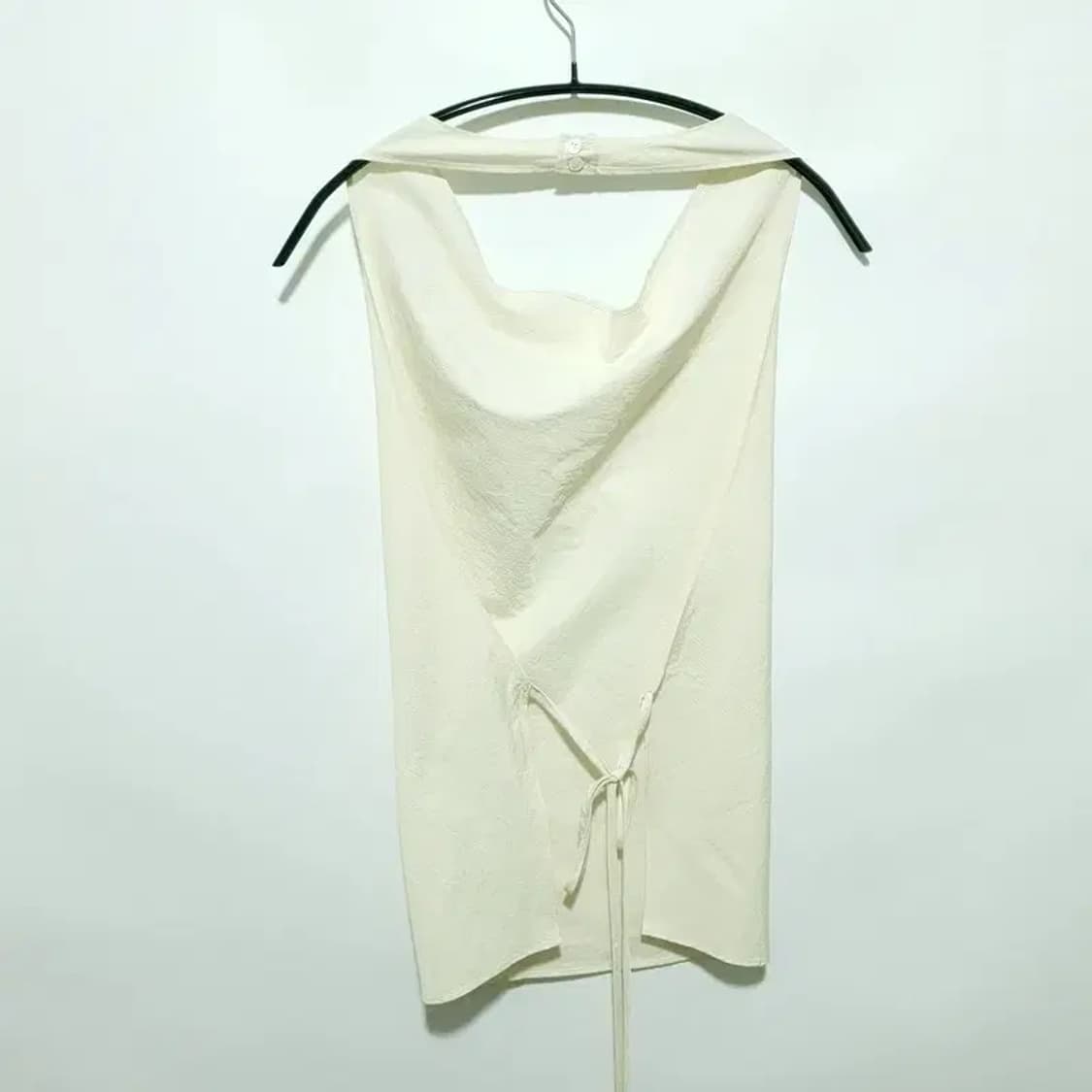 RRACE 백리스 홀터넥 탑 F_S1243 상품이미지3