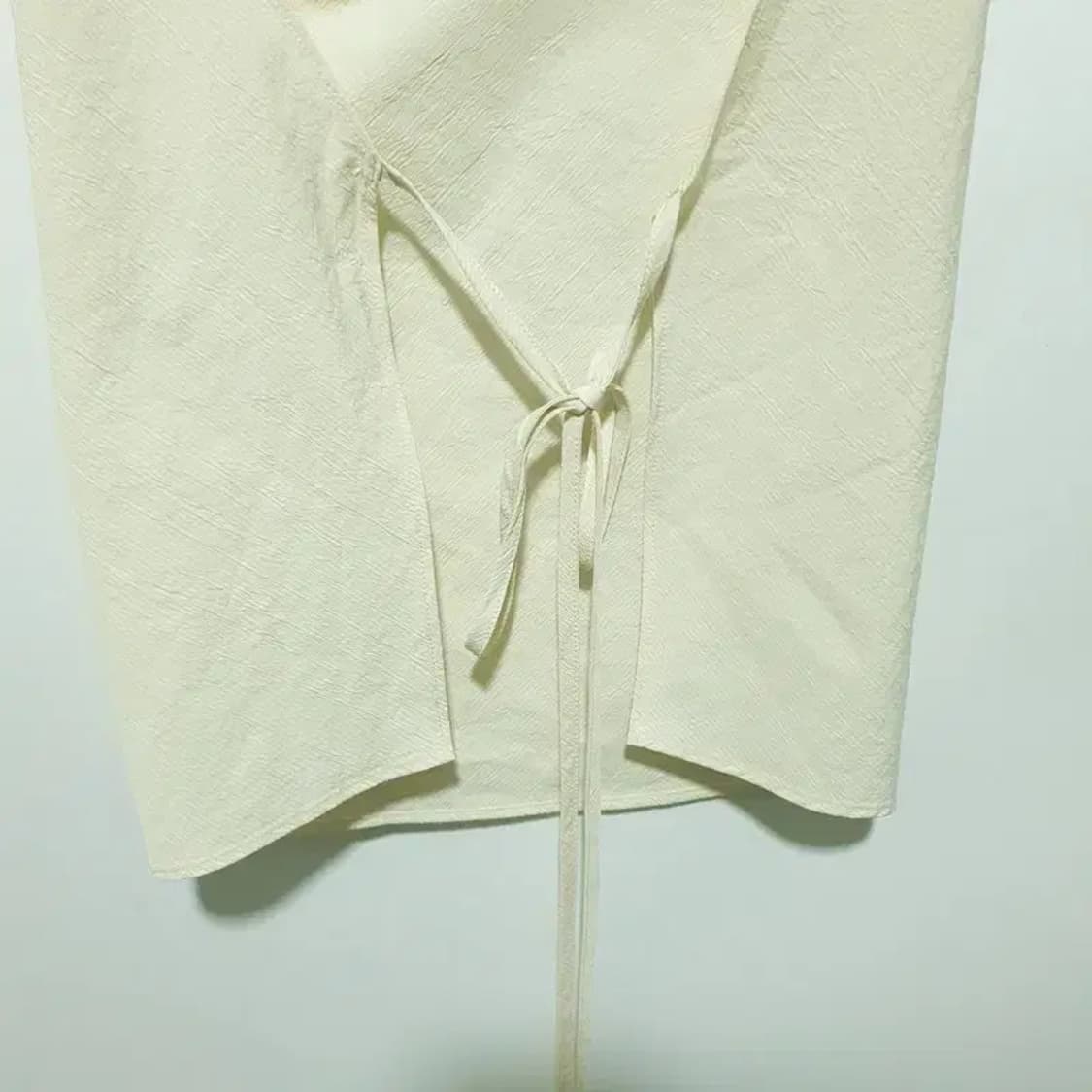 RRACE 백리스 홀터넥 탑 F_S1243 상품이미지5