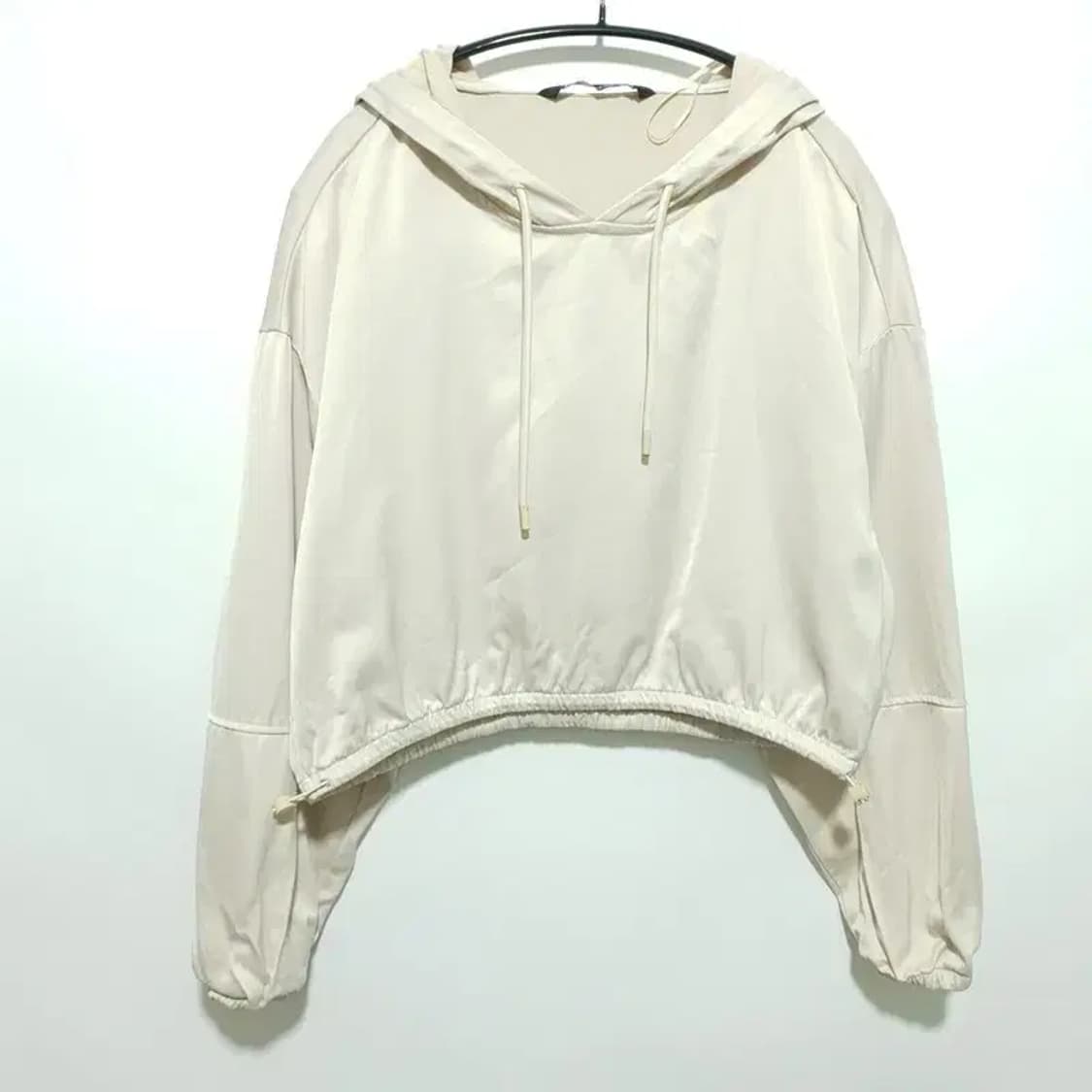 자라 새틴 크롭 후드티 M_M1310 상품이미지1