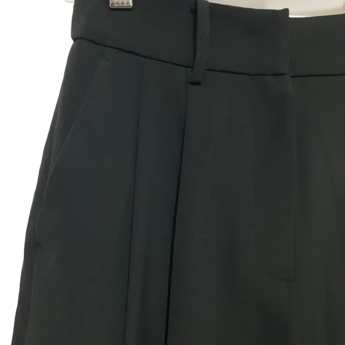 에잇세컨즈 5부 투턱 숏 슬랙스 64/XS_S1292 상품이미지2