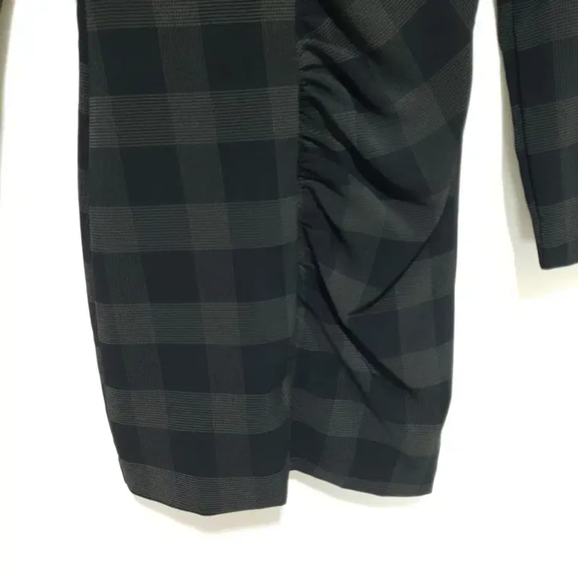 망고 셔링 언발 체크 원피스 XS_M1356 상품이미지4