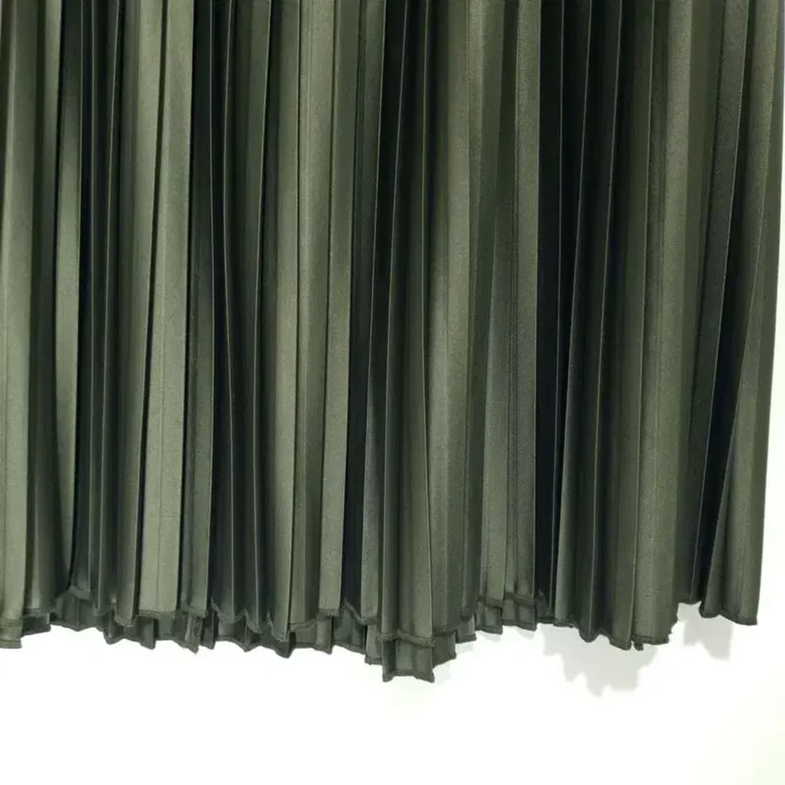 유니클로 U 새틴 플리츠 스커트 58_S1305 상품이미지3