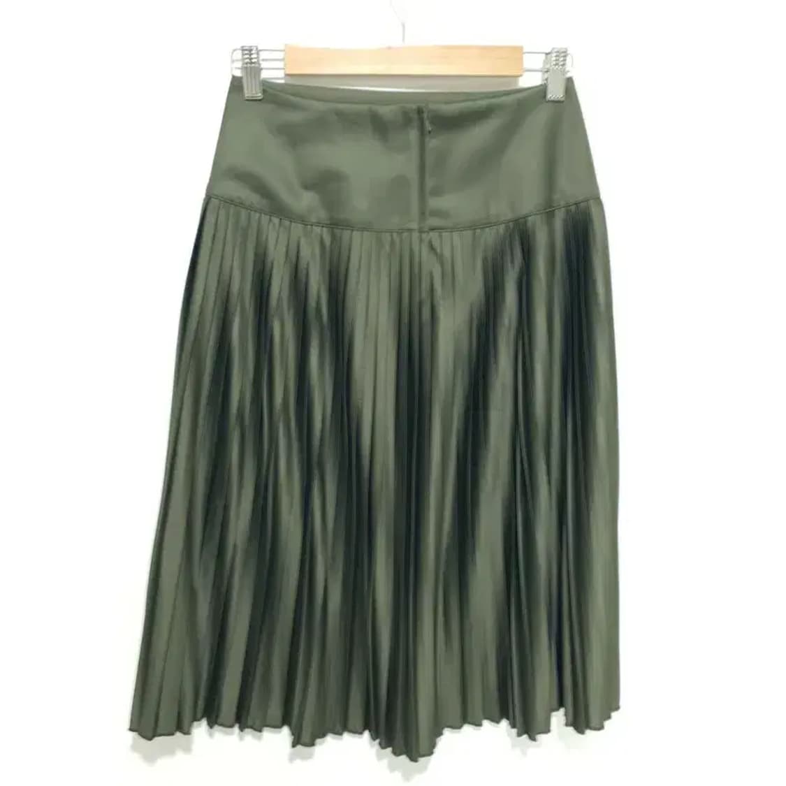 유니클로 U 새틴 플리츠 스커트 58_S1305 상품이미지4